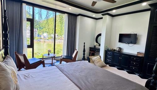 King Room with Lake View