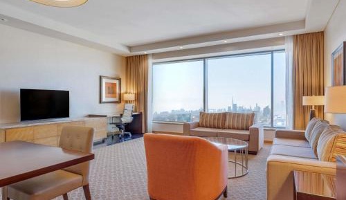 Corner Suite city and creek view 