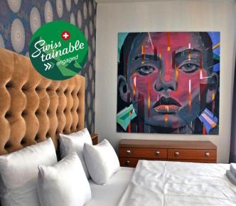 Double Room with Balcony and Shared Bathroom