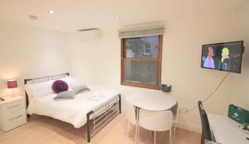 Deluxe Double Studio