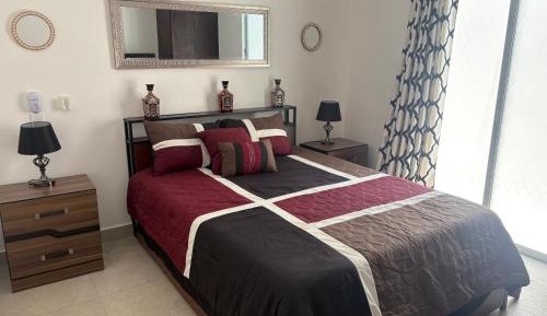 Superior One-Bedroom Apartment