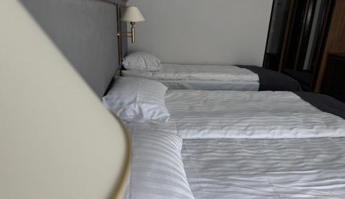 Double or Twin Room with Terrace