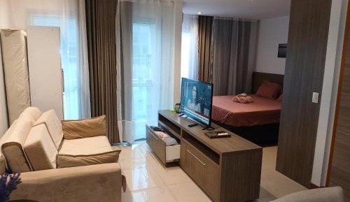 One-Bedroom Loft Apartment with Balcony