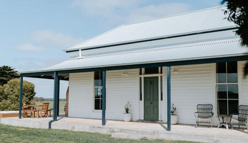 Three-Bedroom Holiday Home 