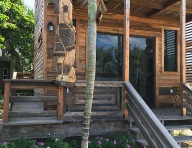 Villa - Beach Front