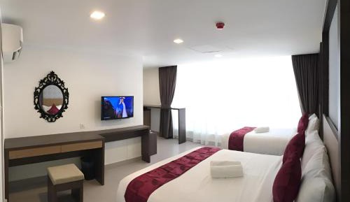 Deluxe Family Room