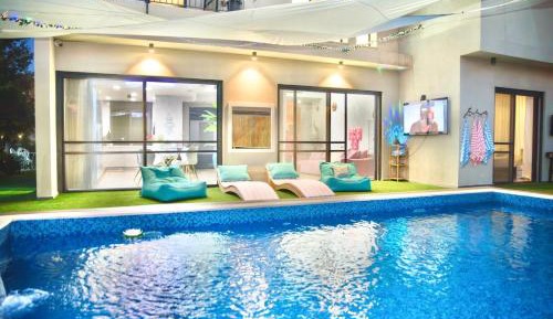 Villa with Private Pool