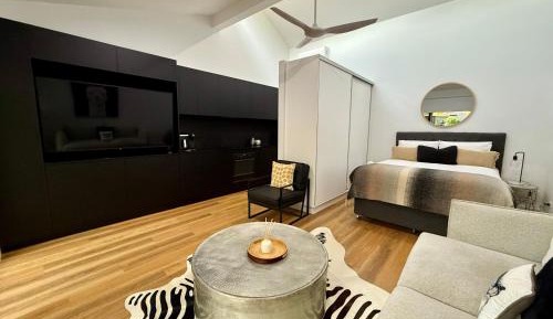 Superior Studio