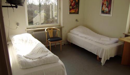 Twin Room with Shared Bathroom
