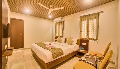 Standard King Room