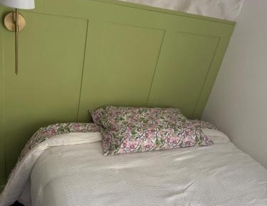 Twin Room with Shared Bathroom