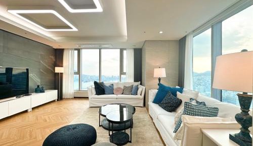 Executive Suite with Marina View A