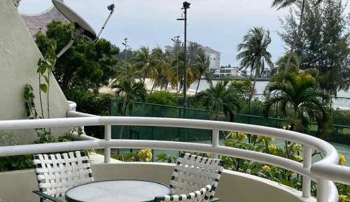 Three-Bedroom Apartment with Ocean View