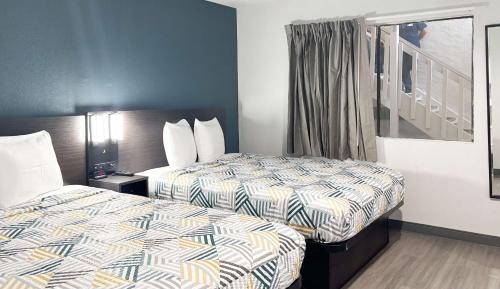 Deluxe Quadruple Room - Non-Smoking