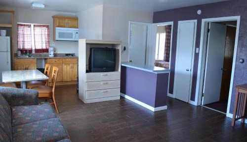 Large Two-Bedroom Apartment