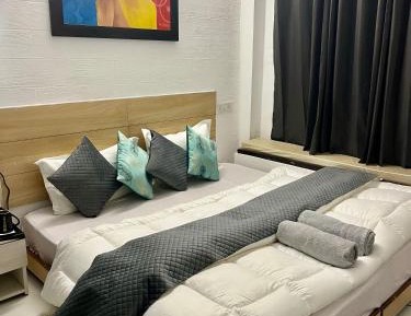 Double Room with Balcony (3 Adults)