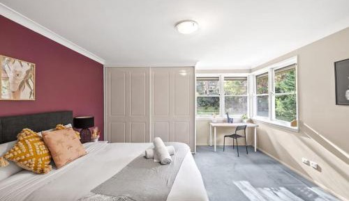Queen Room
