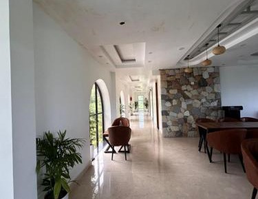 Queen Room with Balcony
