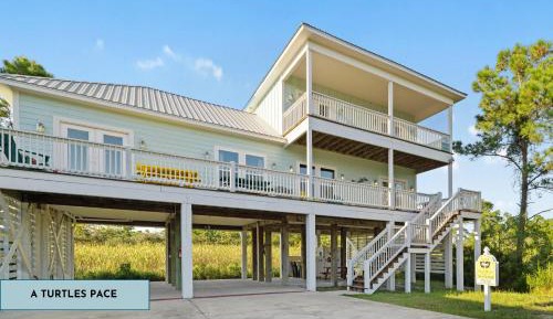 Four-Bedroom Holiday Home