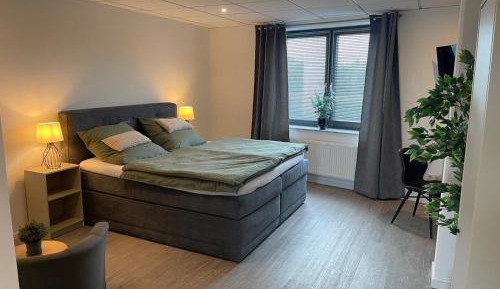 Double Room with Private Bathroom