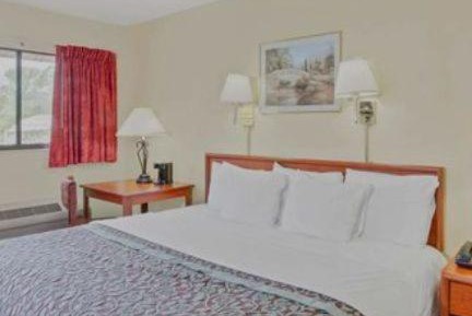 Double Room - Non-Smoking 