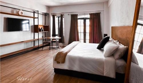 Deluxe Double Room with Balcony