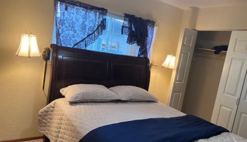 Economy Quadruple Room