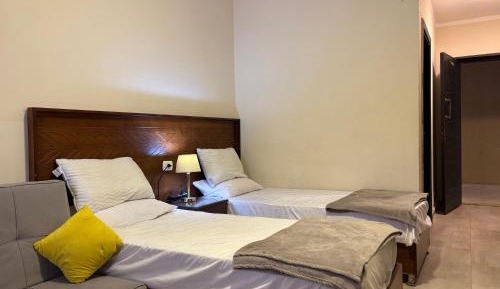 King Studio with Sofa Bed