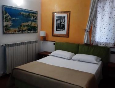 Triple Room with City View