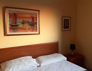 Double Room with Private External Bathroom