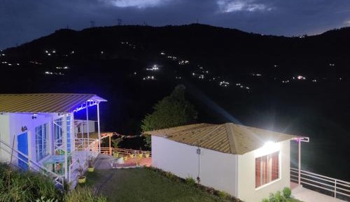 Quadruple Room with Mountain View