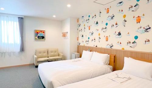 Large Twin Room