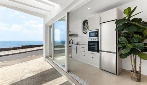 Apartment with Sea View