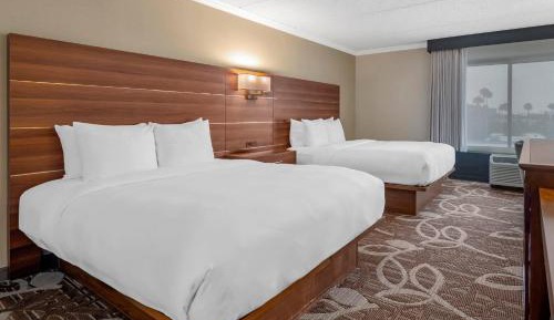 Standard Room, 2 Queen Beds, Non Smoking