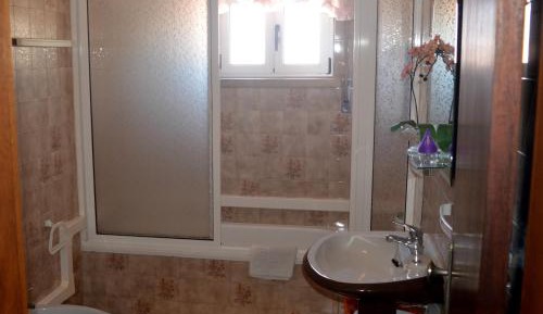 Double Room with Shared Bathroom