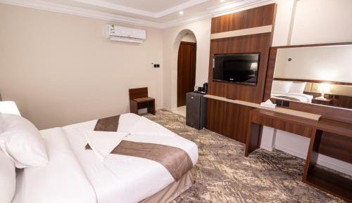 Superior King Room