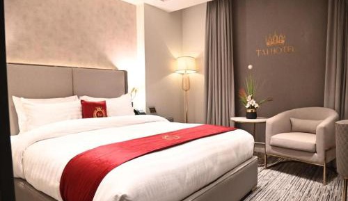Superior King Room