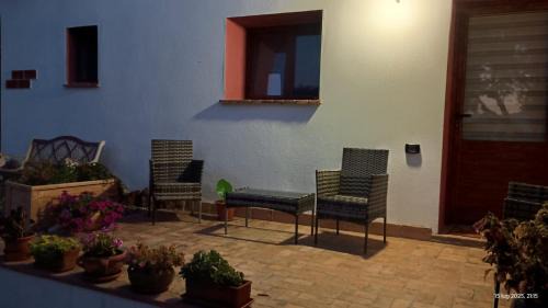 One-Bedroom House
