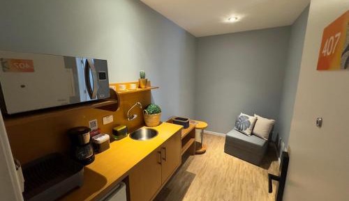 One-Bedroom Apartment