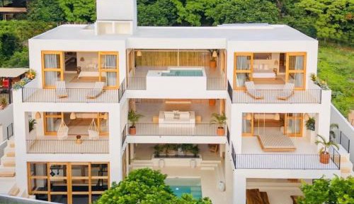 Deluxe Villa