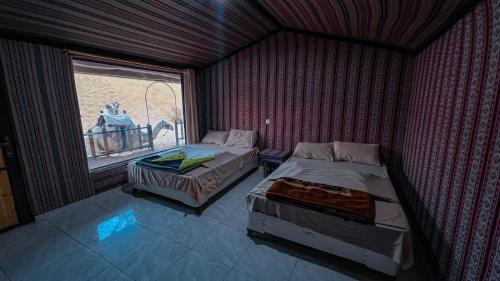 Double Room with Mountain View