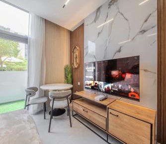 Studio Apartment with Balcony