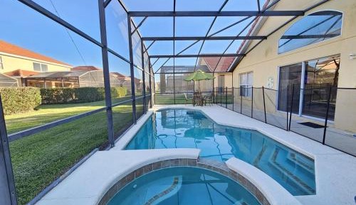 Four-Bedroom Holiday Home