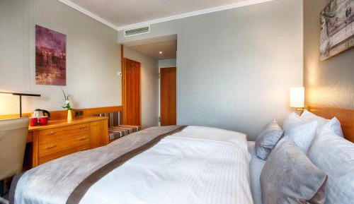 Comfort Double or Twin Room