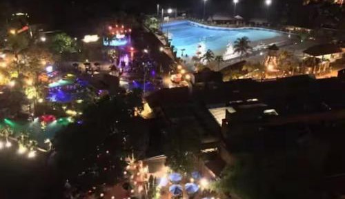 Apartment with Park View