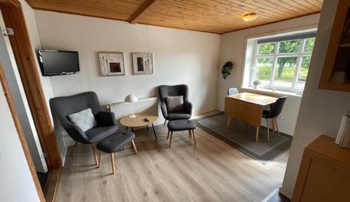 One-Bedroom Apartment with Terrace