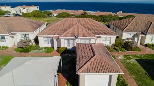 Three-Bedroom Townhouse