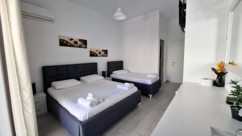 Triple Room with Balcony
