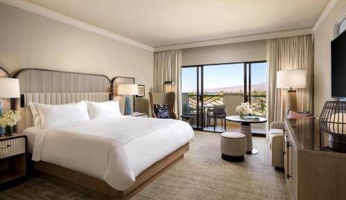 Fairmont Gold Ocean View Room - 1 King