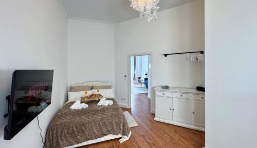 Deluxe Double Room with Shower